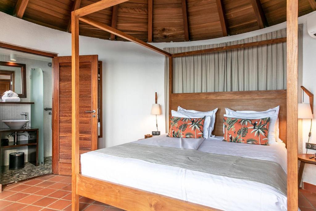Bungalow with Partial Sea View,1651179034:JPEG