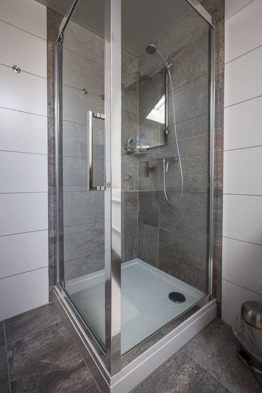 Double Room Private External Bathroom