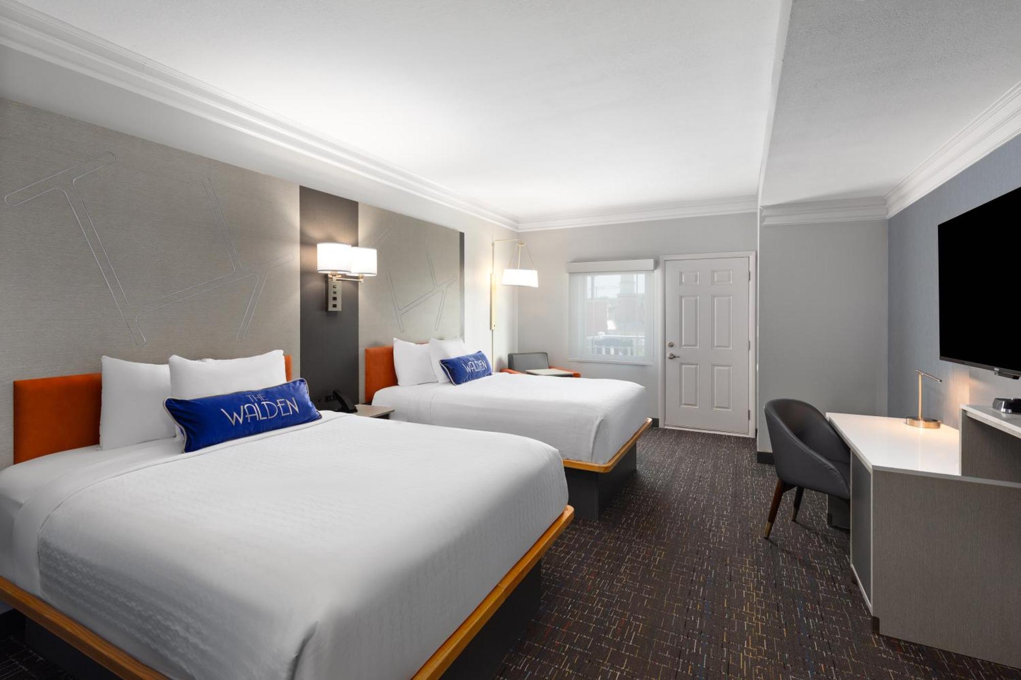 Queen Room Two Queen Beds Non-Smoking