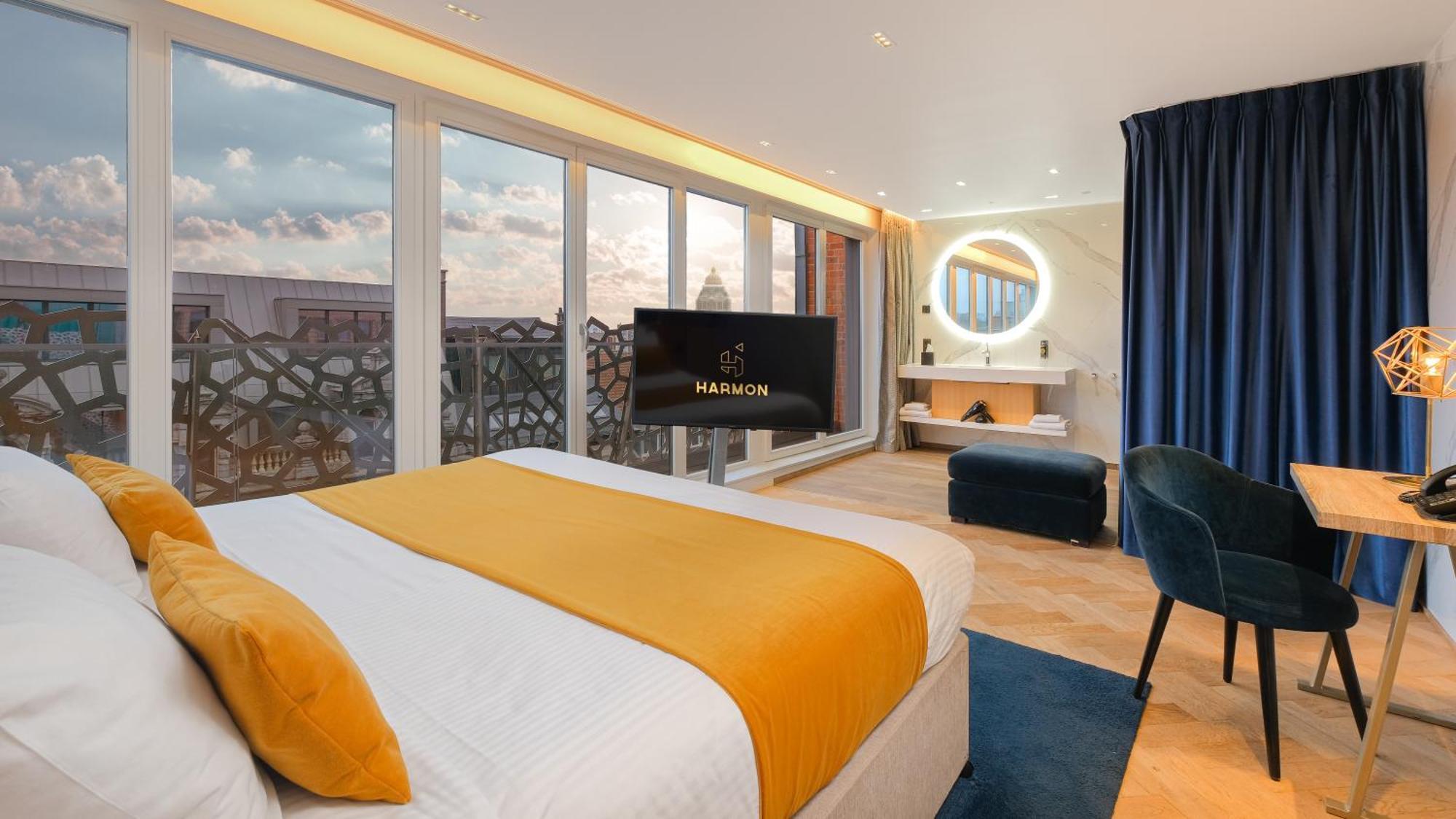 Suite Balcony