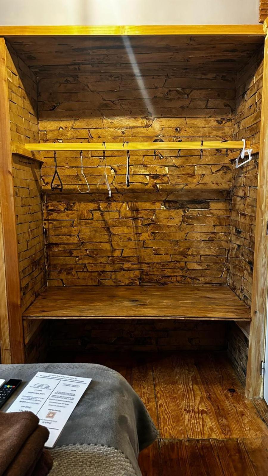 Double Room Private Bathroom