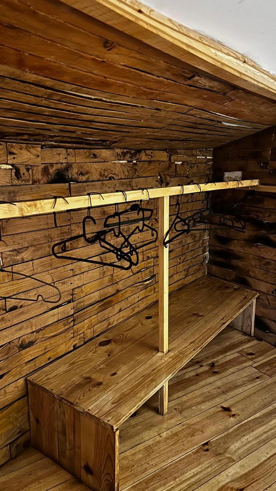 Double Room Private Bathroom