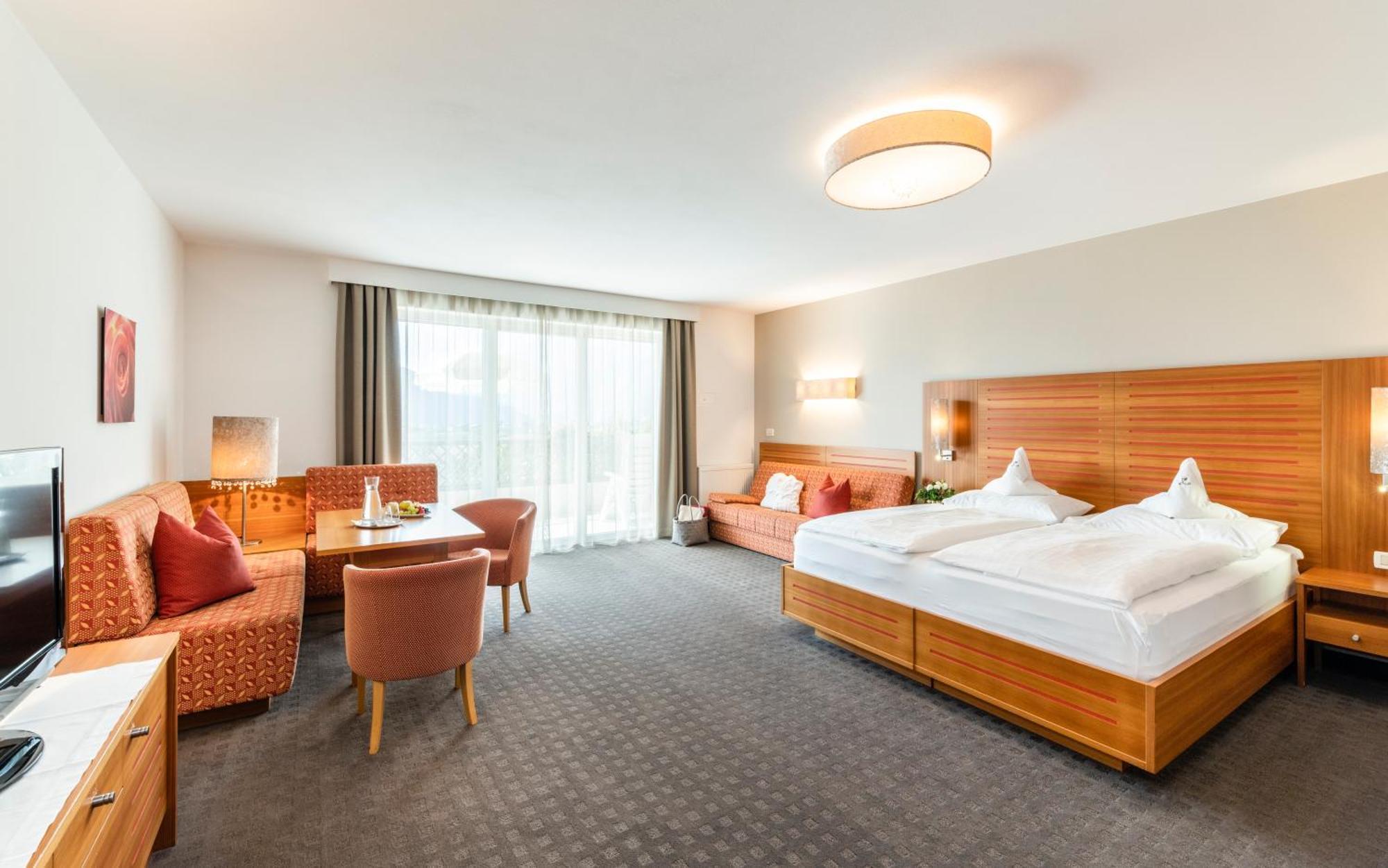 Family Suite,1739523512:JPEG