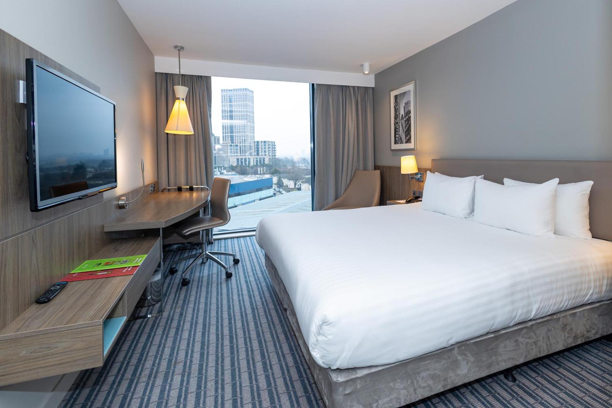 Premium King Room