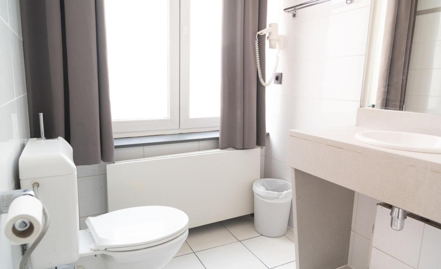 Double Room Ensuite,1652744442:JPEG