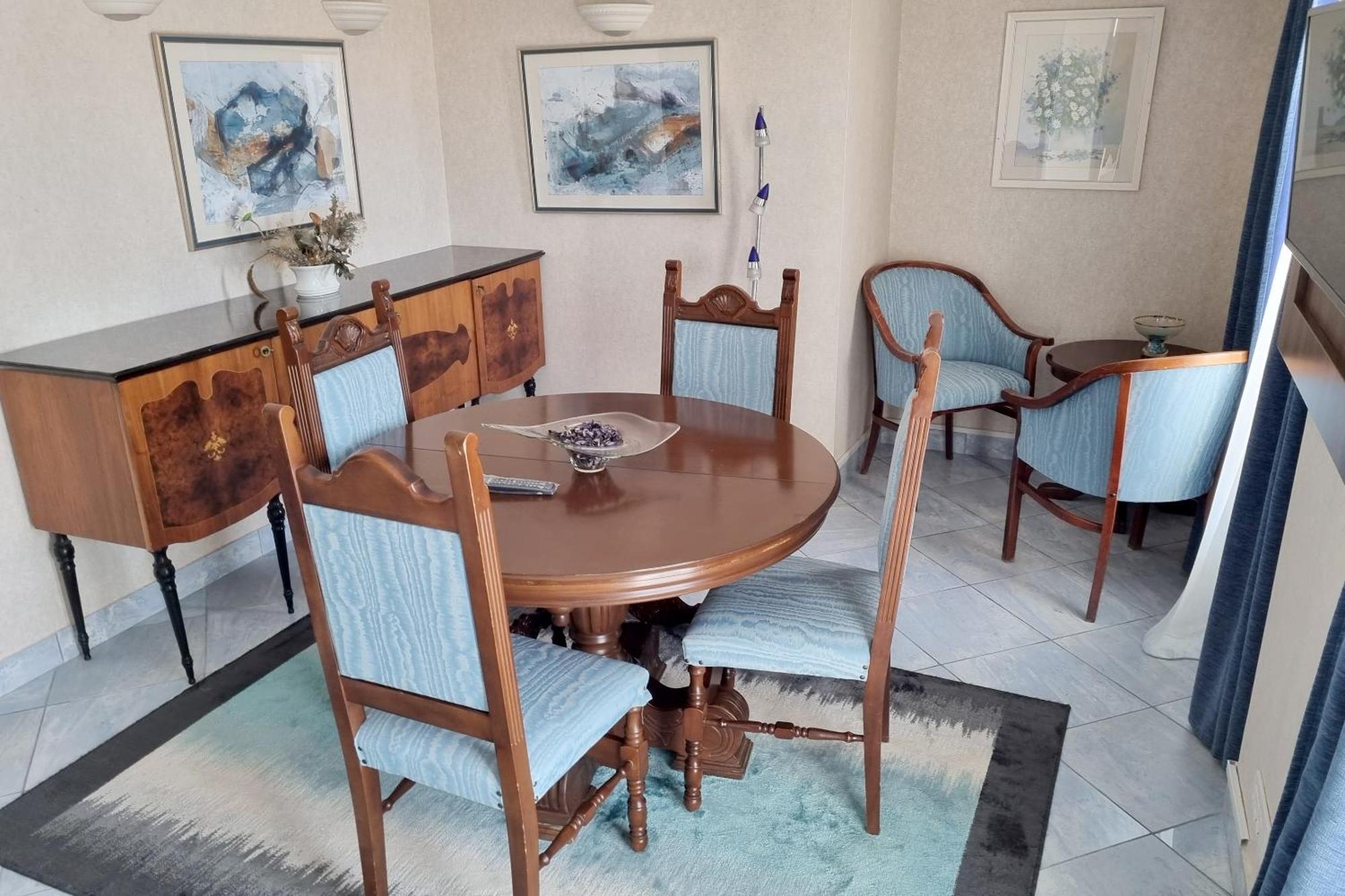 Standard Suite