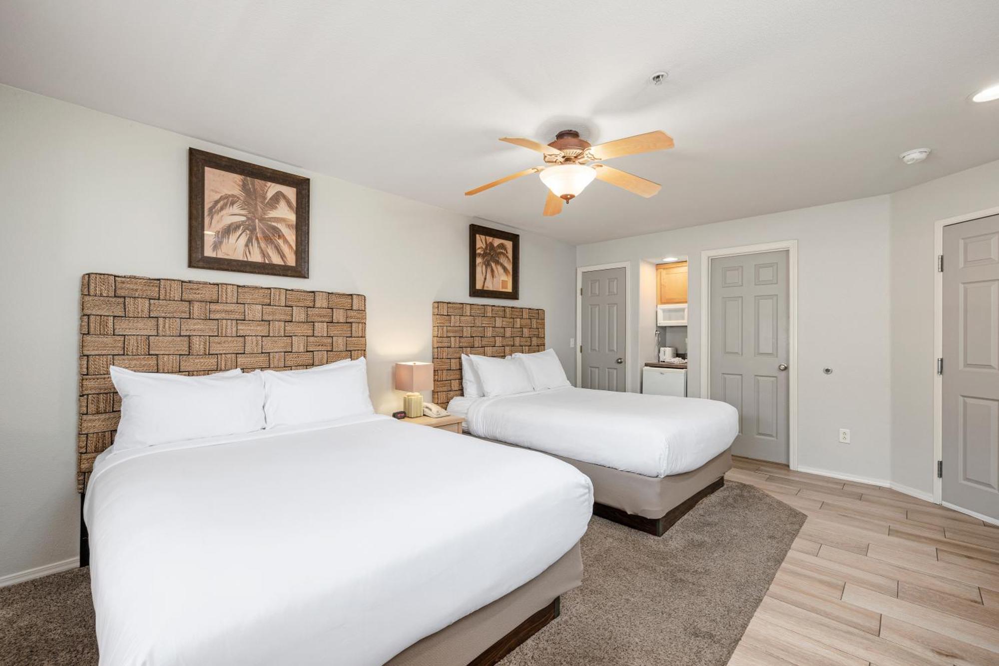 Standard Room 2 Queen Beds Non Smoking