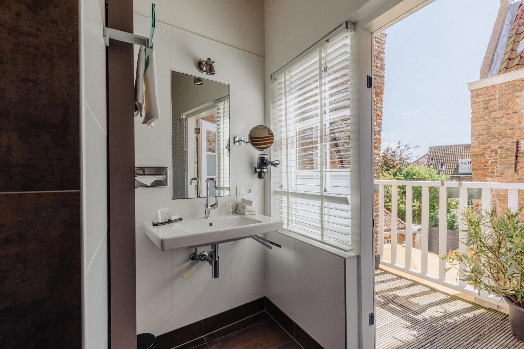 Deluxe Double Room Balcony