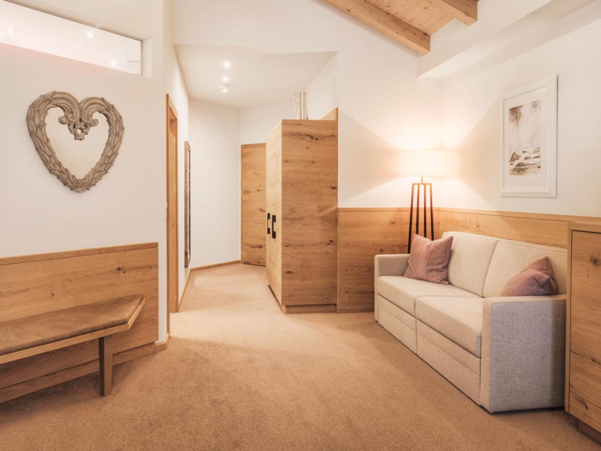Deluxe Junior Suite