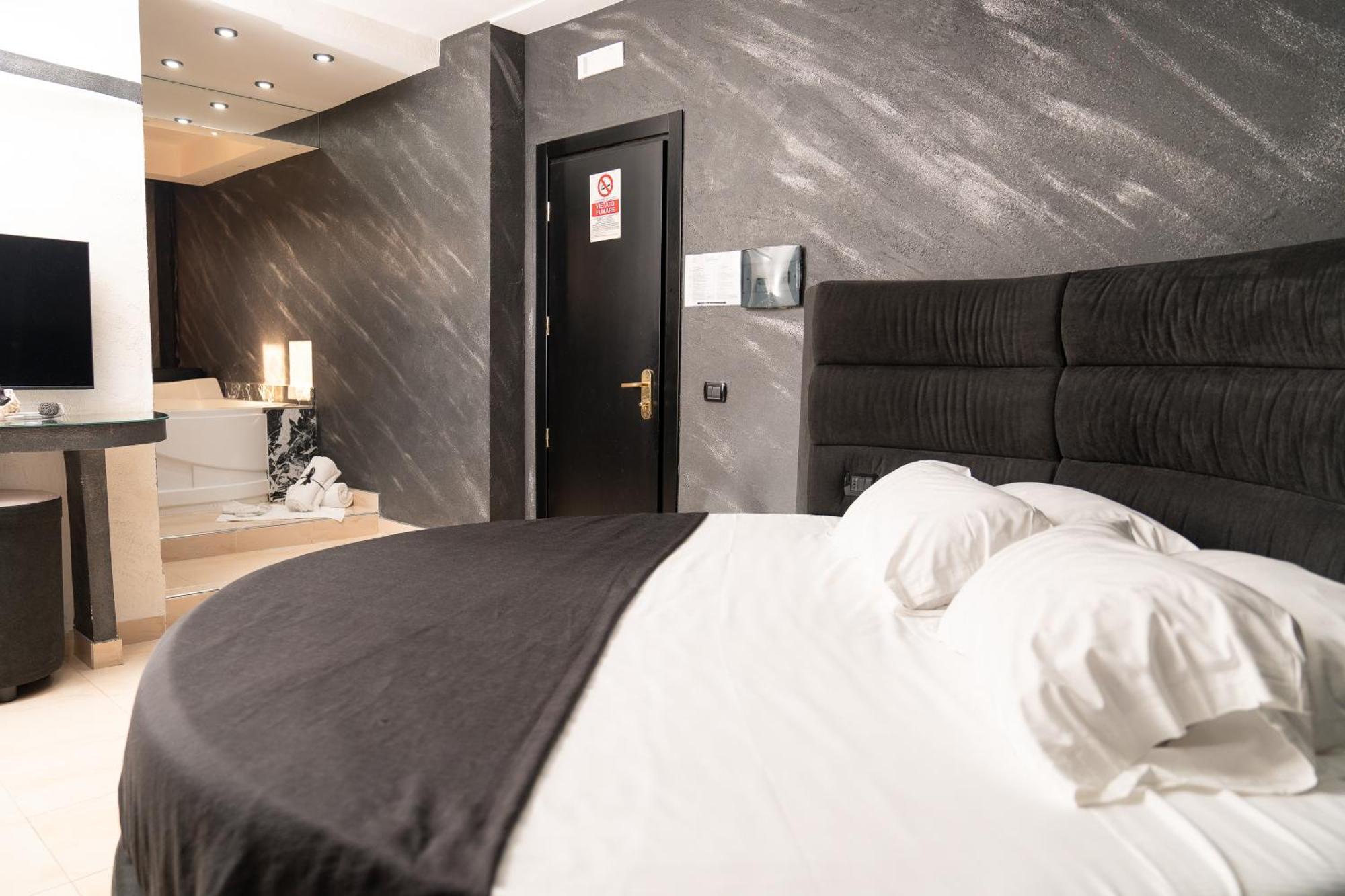 Suite Spa Bath
