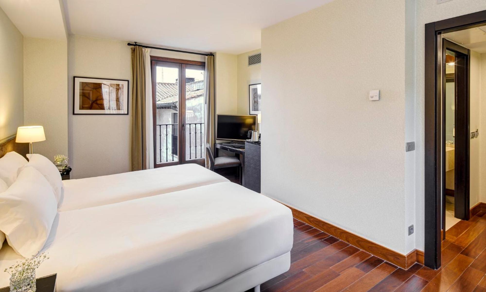 Standard Twin Room,1653530173:JPEG
