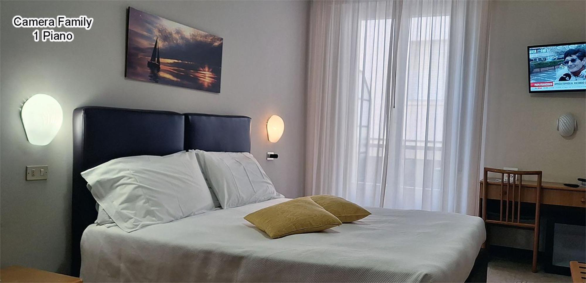Triple Room,1653535131:JPEG