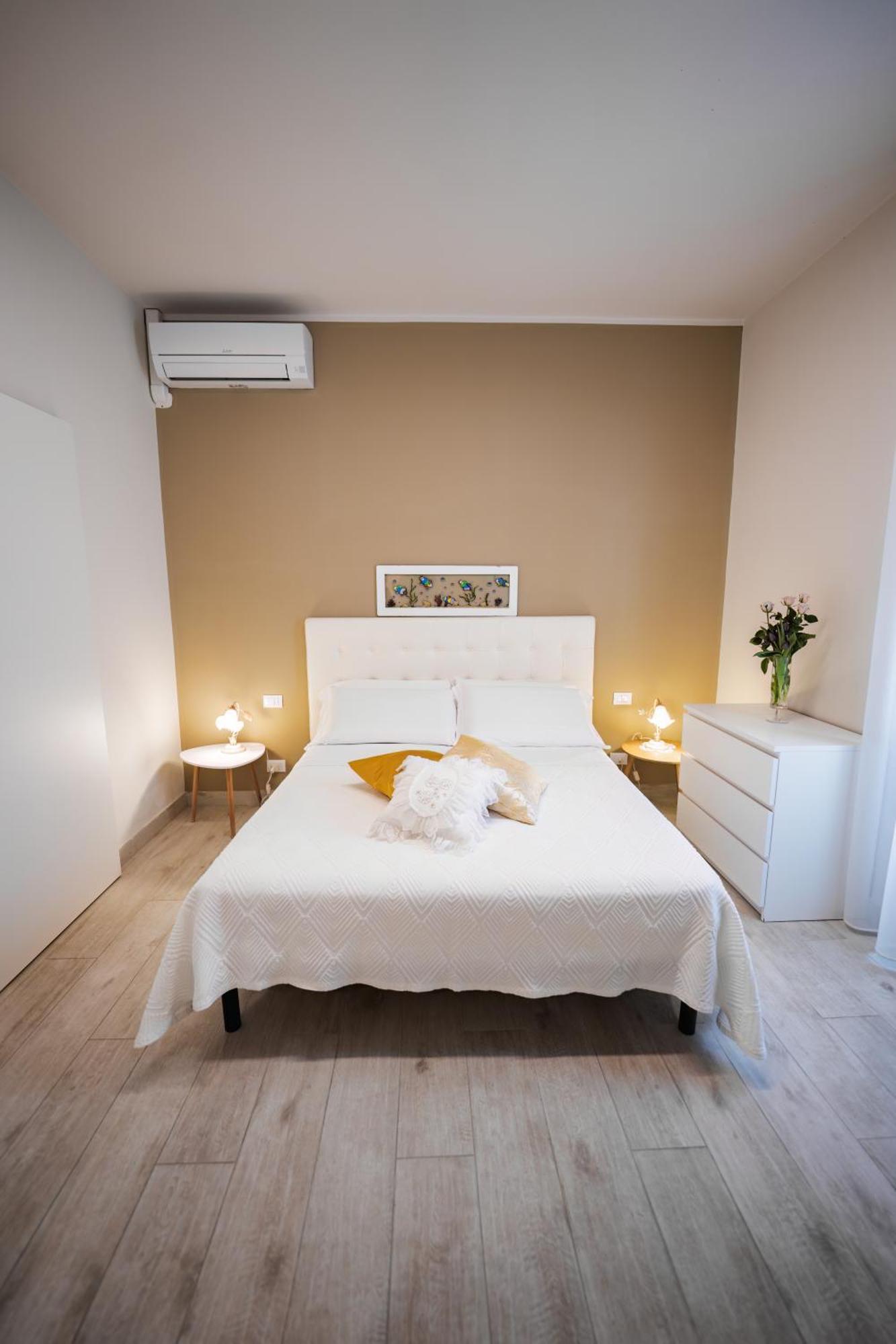 Double Room,1653555841:JPEG