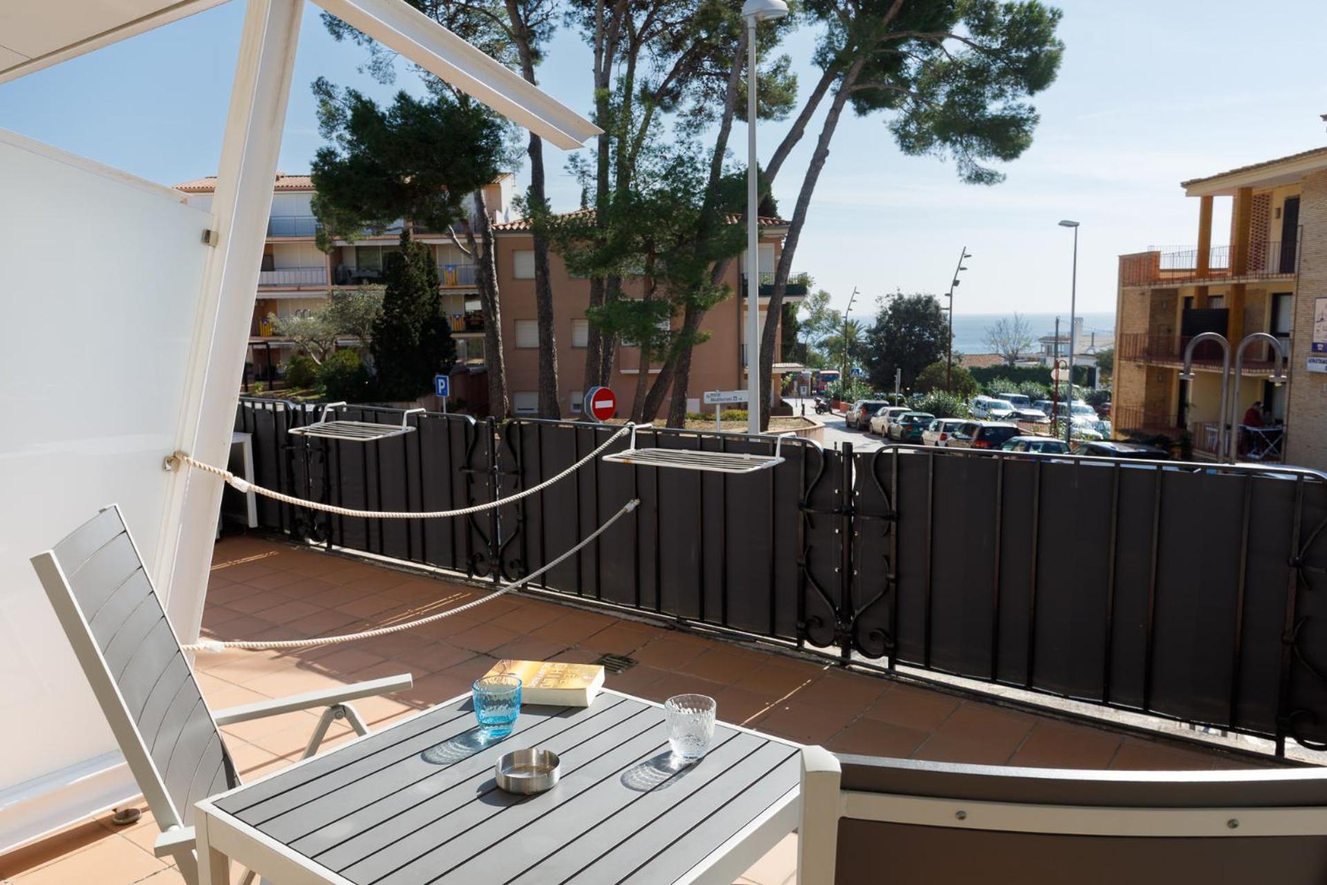 Double Room Balcony Partial Sea View