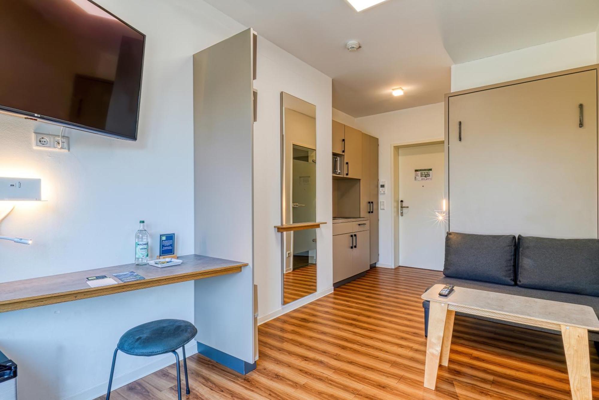 Deluxe Single Room,1653575614:JPEG