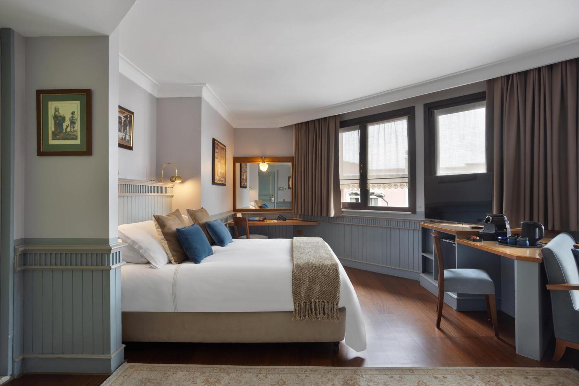 Junior Suite,1656170634:JPEG