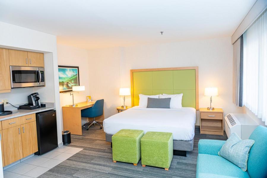 Junior Suite Two Queen Beds