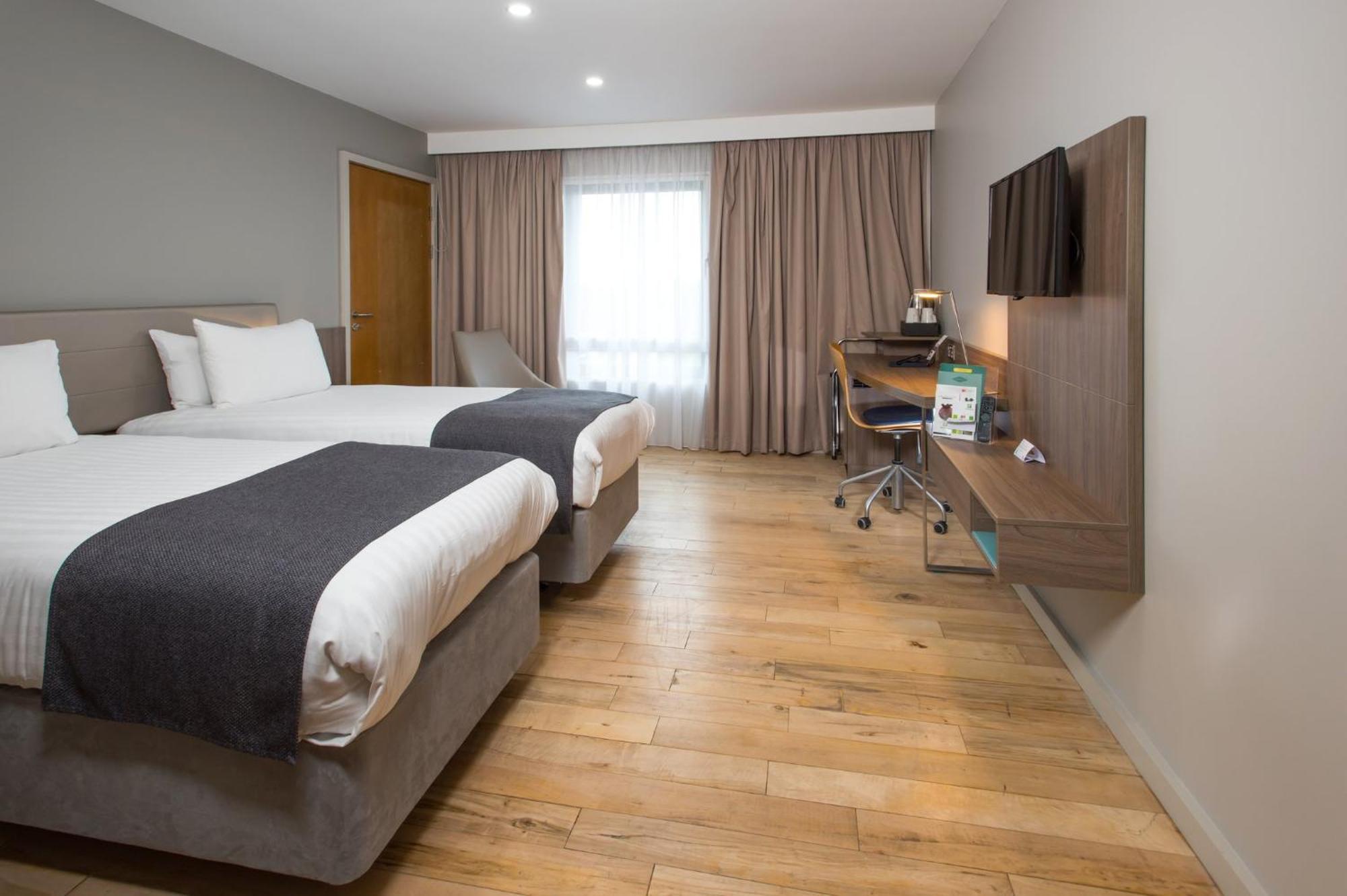 Standard Room Two Single Beds