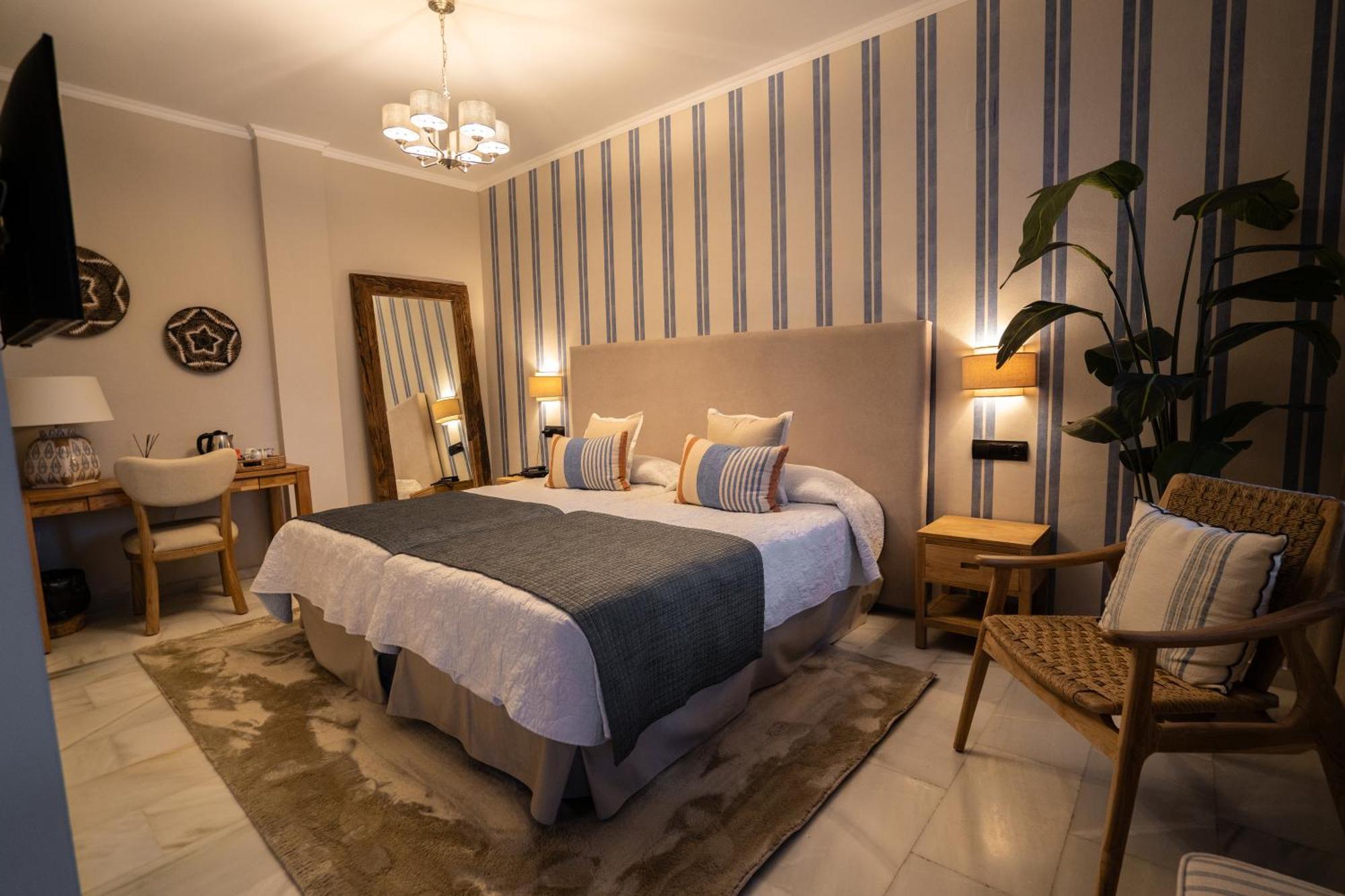 Double or Twin Room with Balcony and Sea View,1654263446:JPEG
