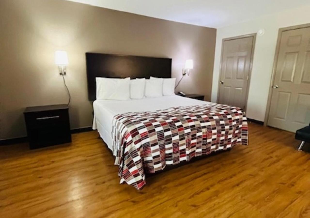 Superior King Room Disability Access Non-Smoking