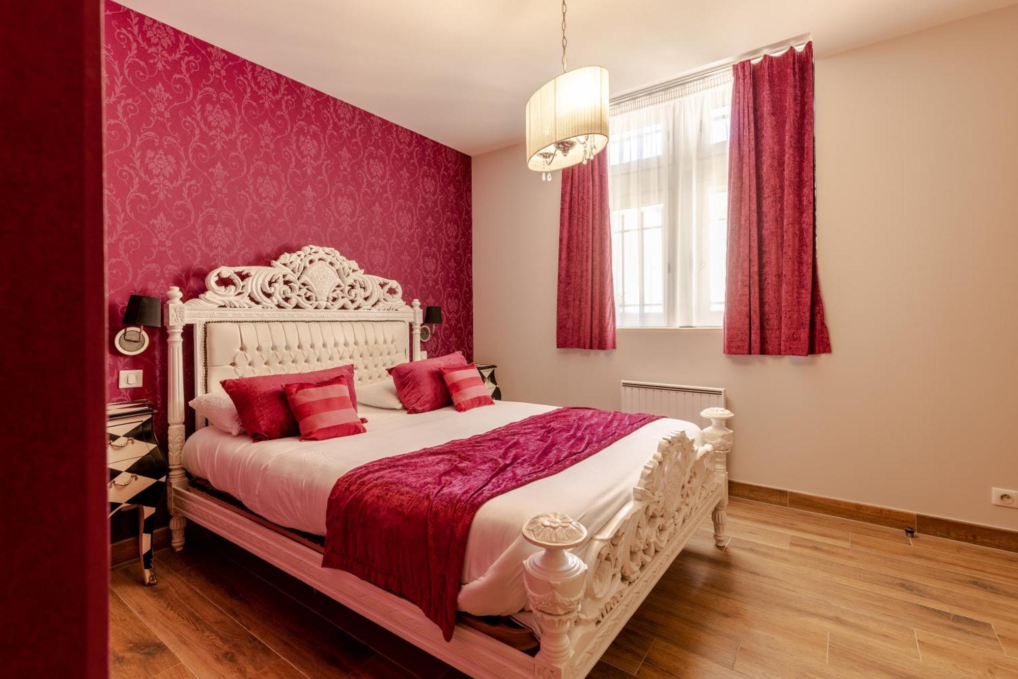 One-Bedroom Suite,1654298082:JPEG