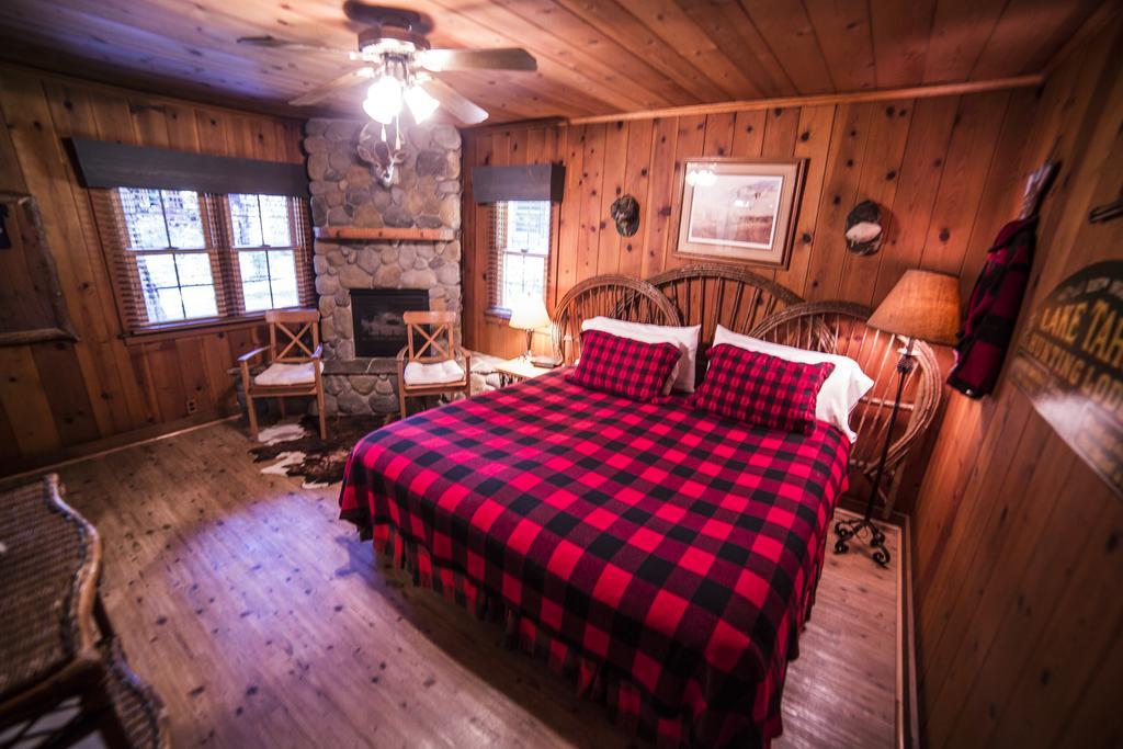 King Studio Hunters Hideout