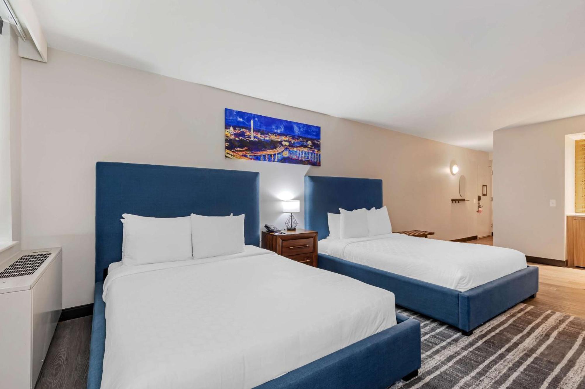 Quadruple Room Two Queen Beds Disability Access or Non Smoking,1655268300:JPEG