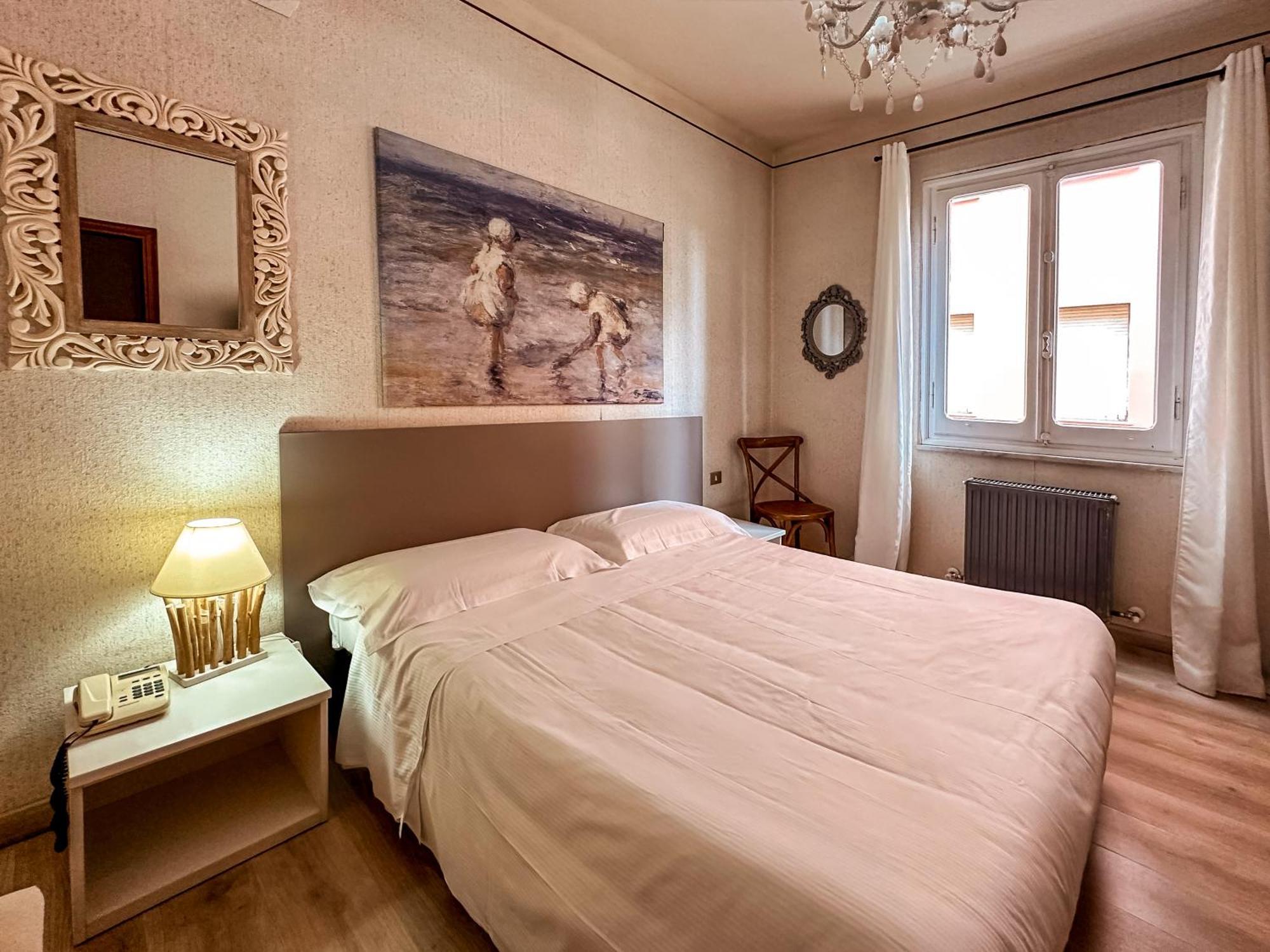 Two-Bedroom Apartment,1655274824:JPEG