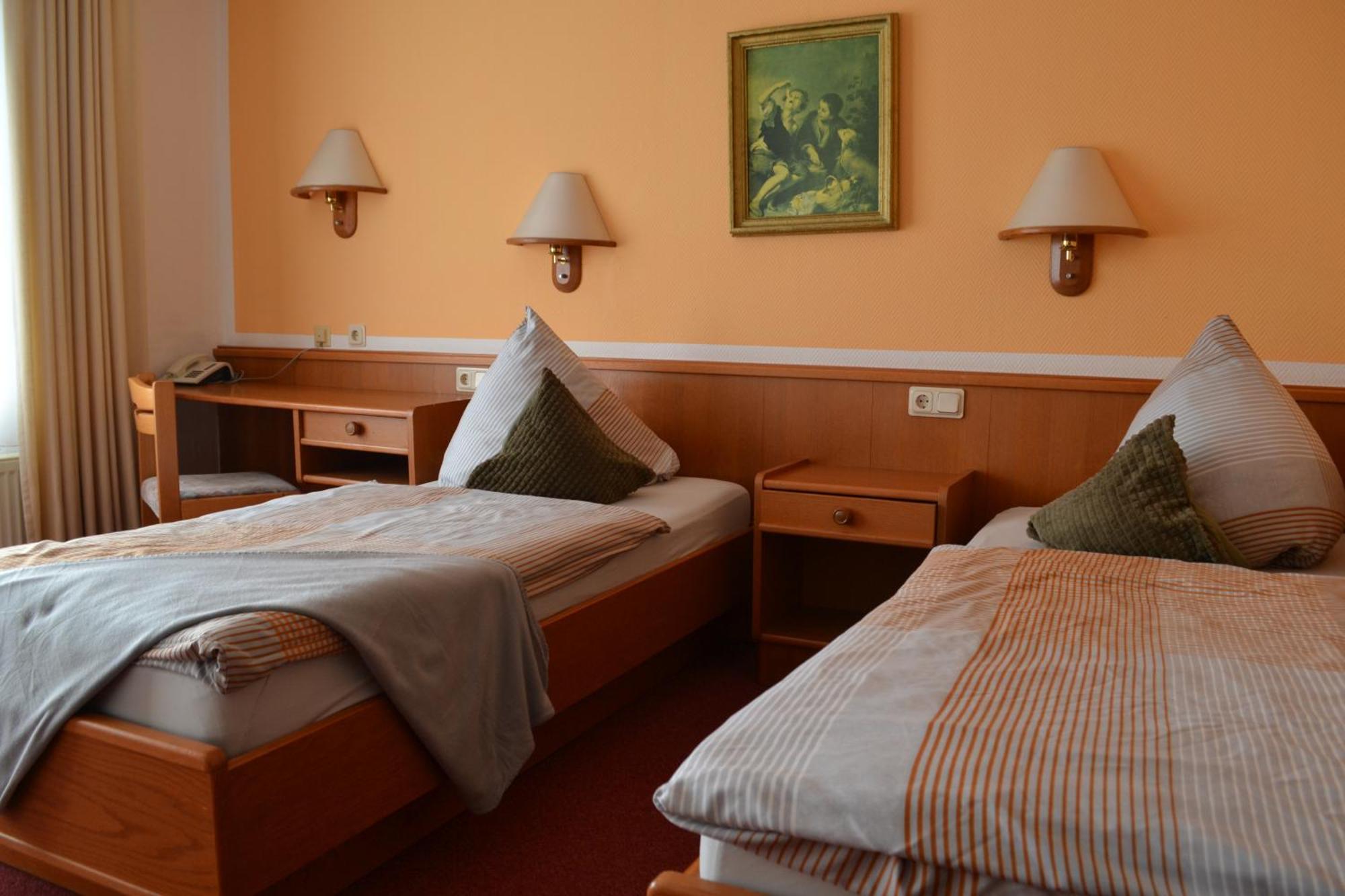 Double or Twin Room,1655277303:JPEG