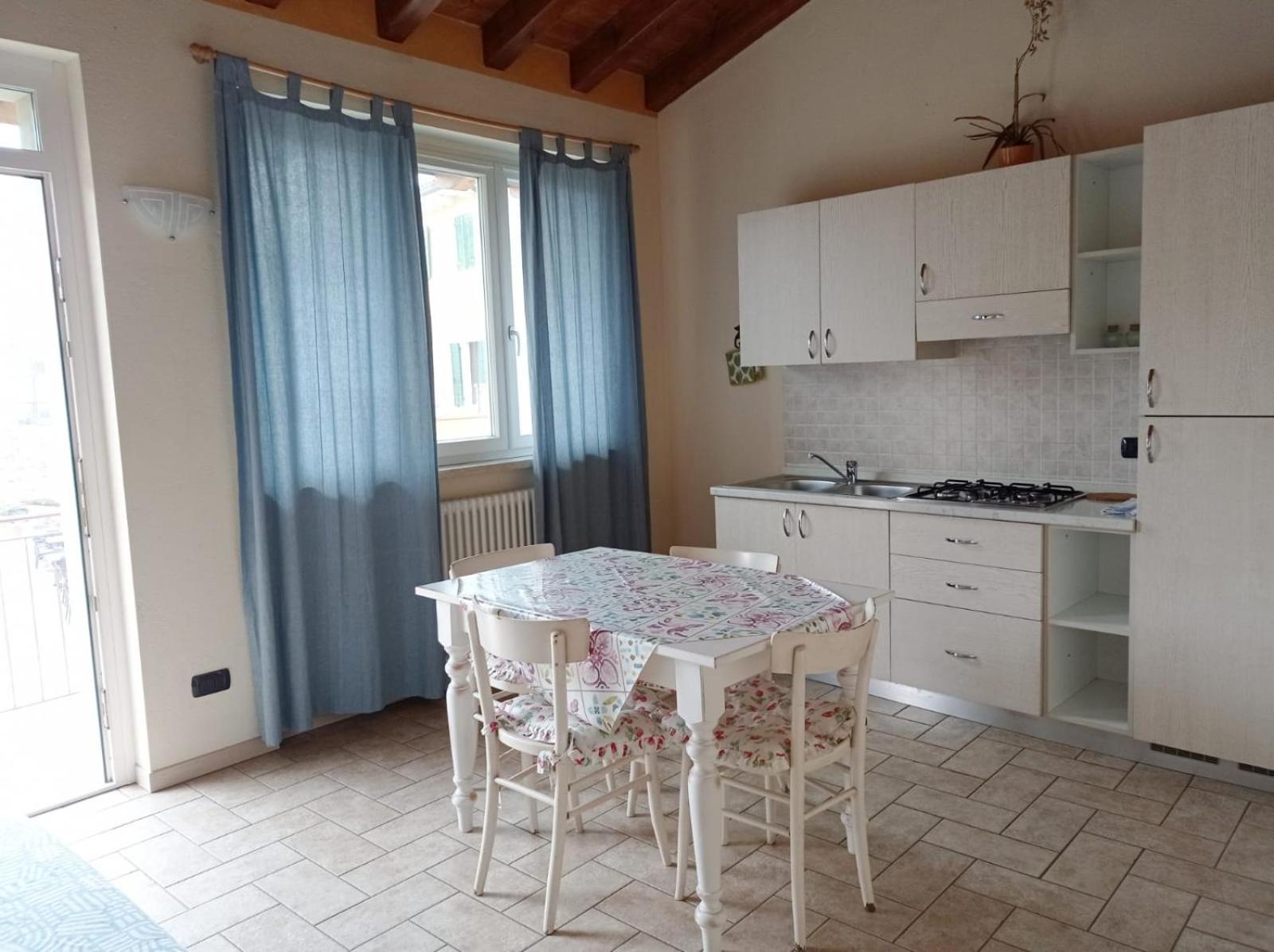 Apartment with Balcony,1655288399:JPEG