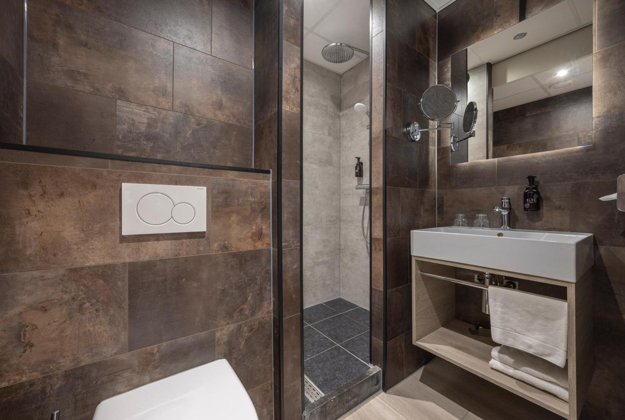 Small Twin Room