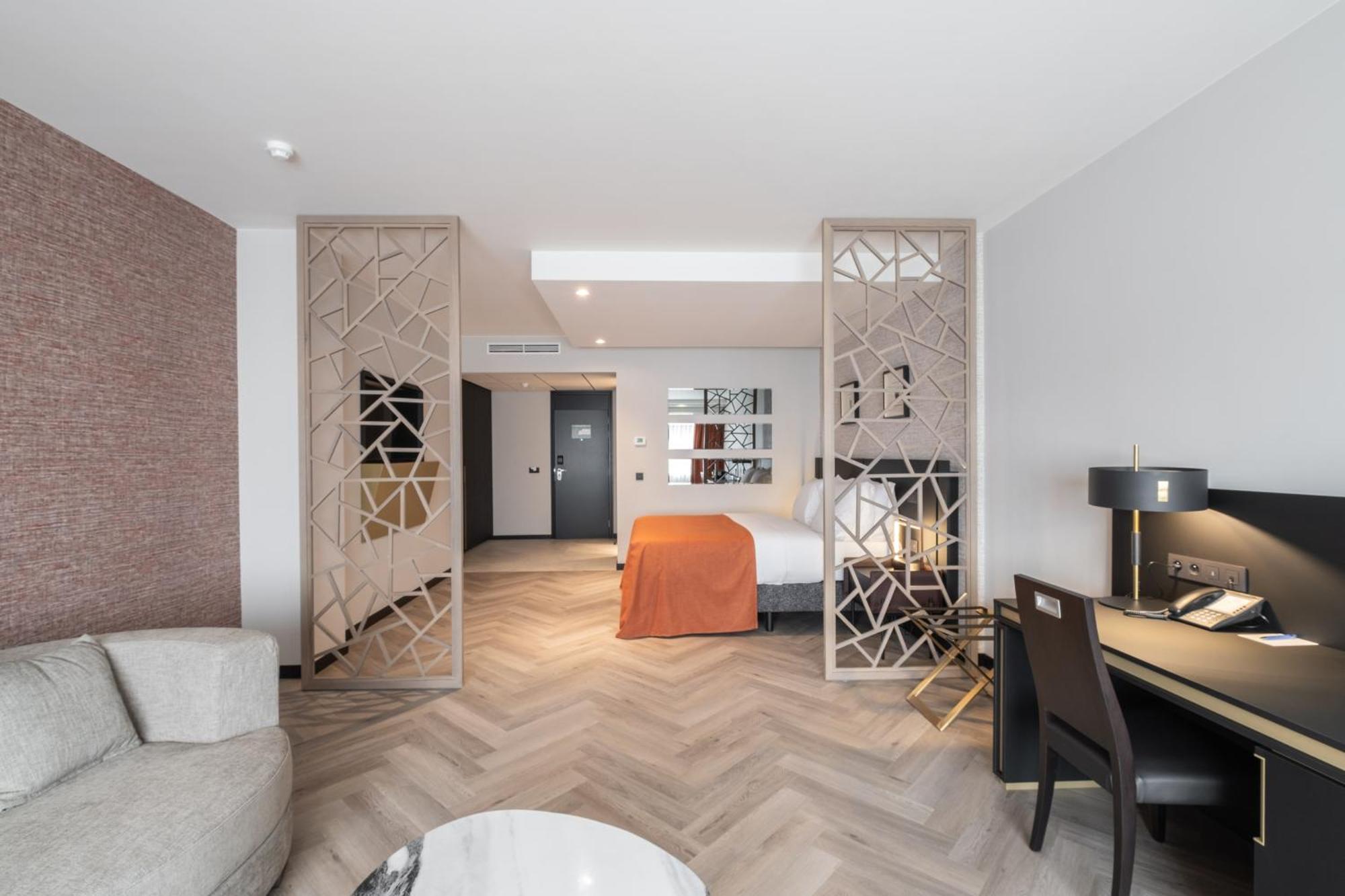 Junior Suite City View