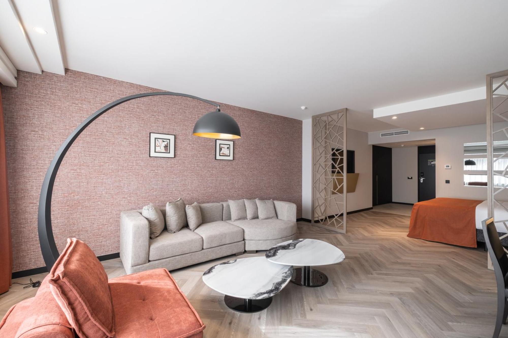 Junior Suite City View