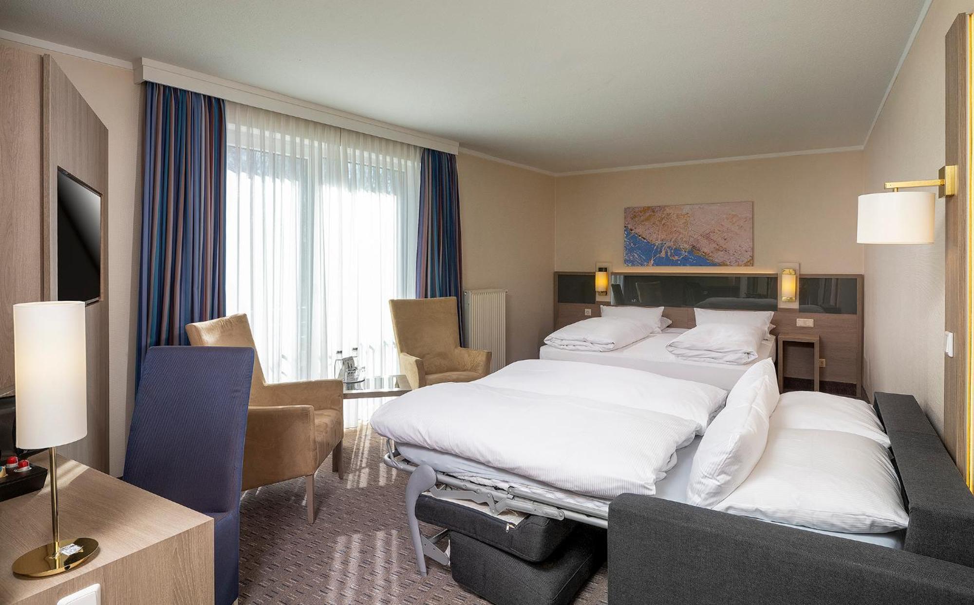 Superior King Room