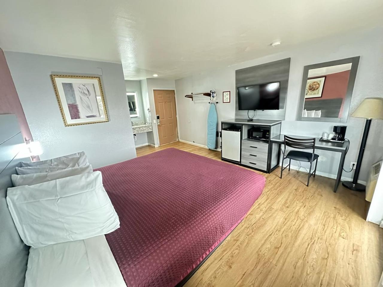 King Room - Disability Access