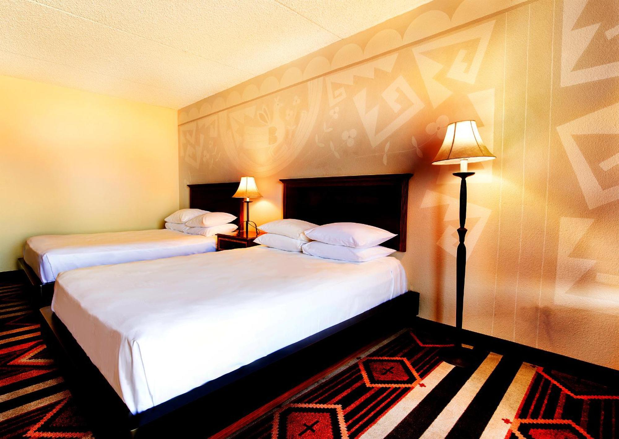 Traditional 2 Double Beds,61286704:JPEG