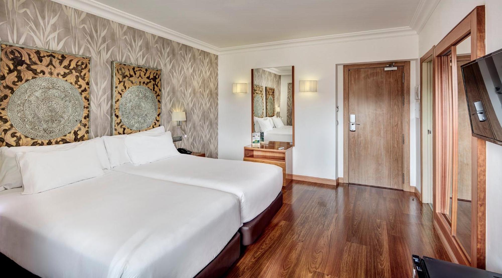 Twin Room,1656180805:JPEG