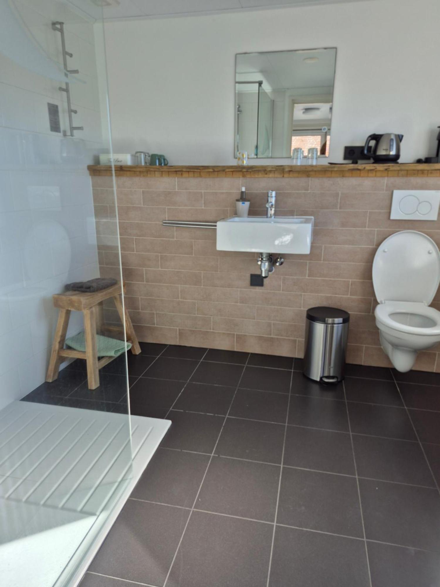 Double Room Private Bathroom