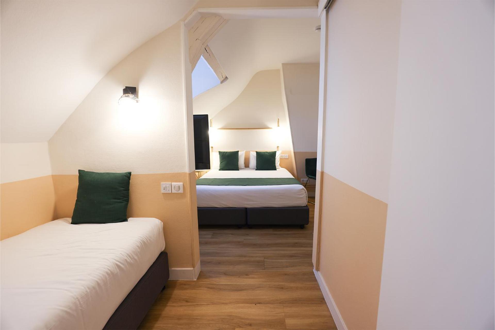 Quadruple Room,1656190780:JPEG