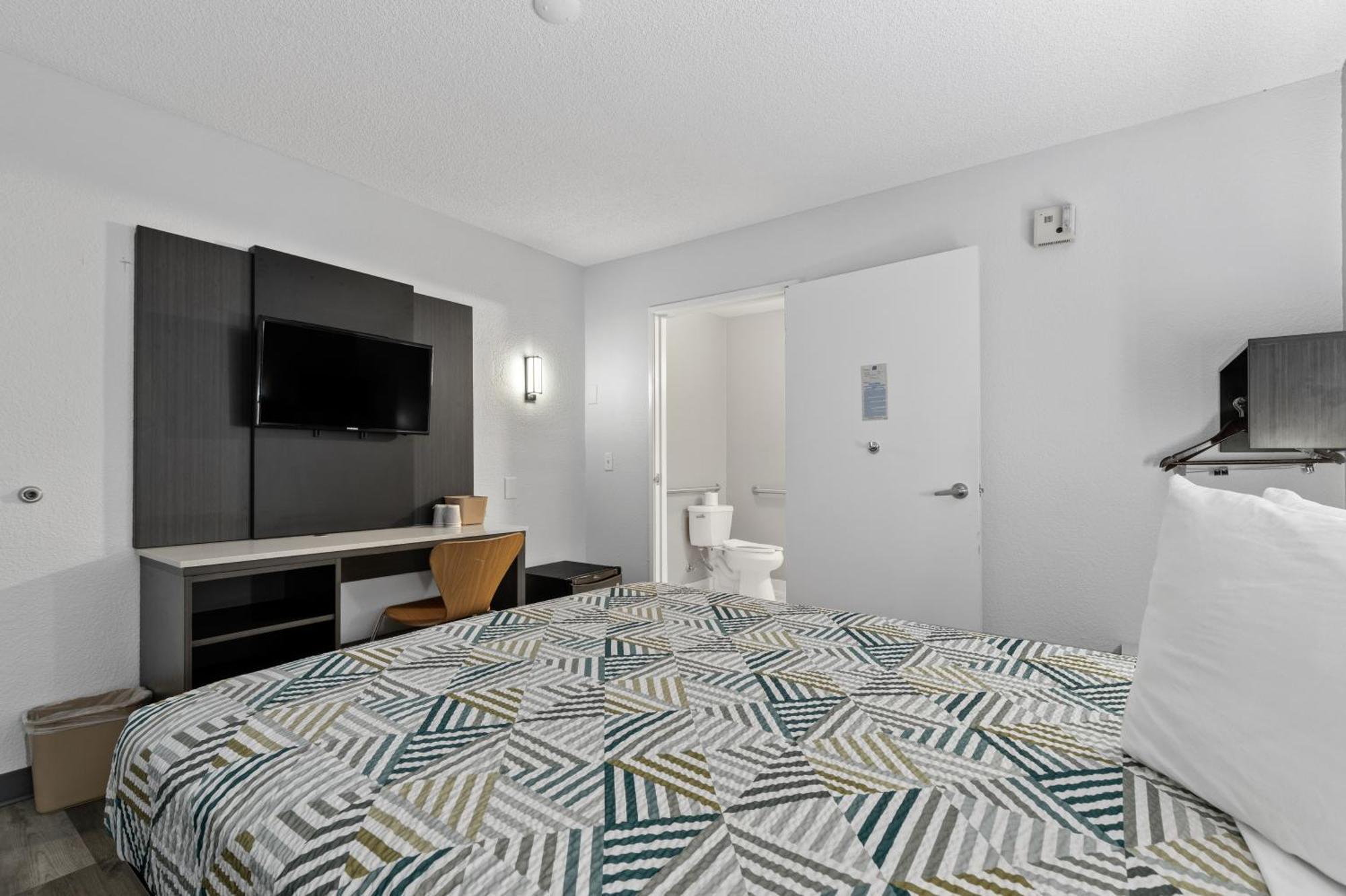 Double Room Disability Access Roll Shower