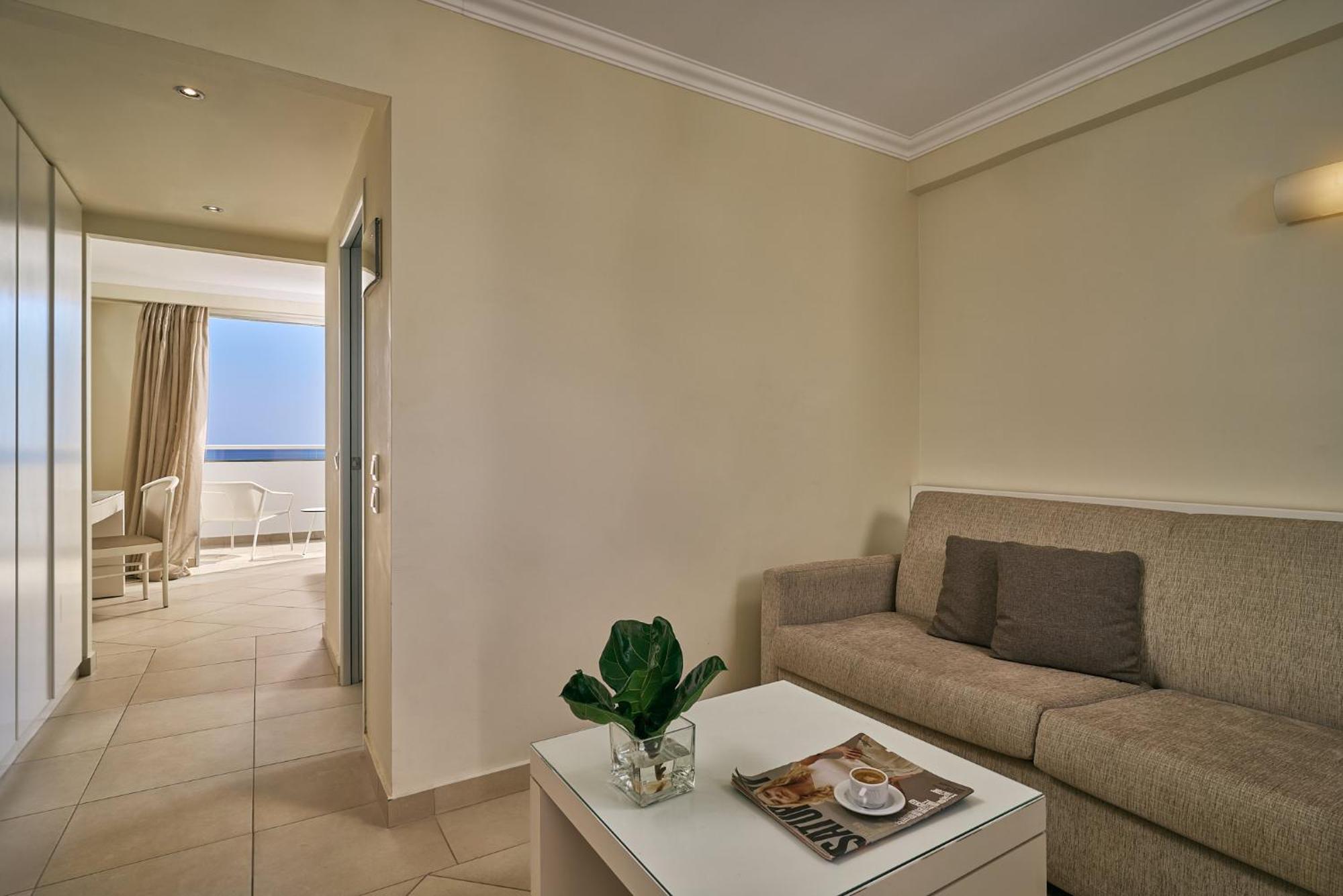 Deluxe Junior Suite sea view