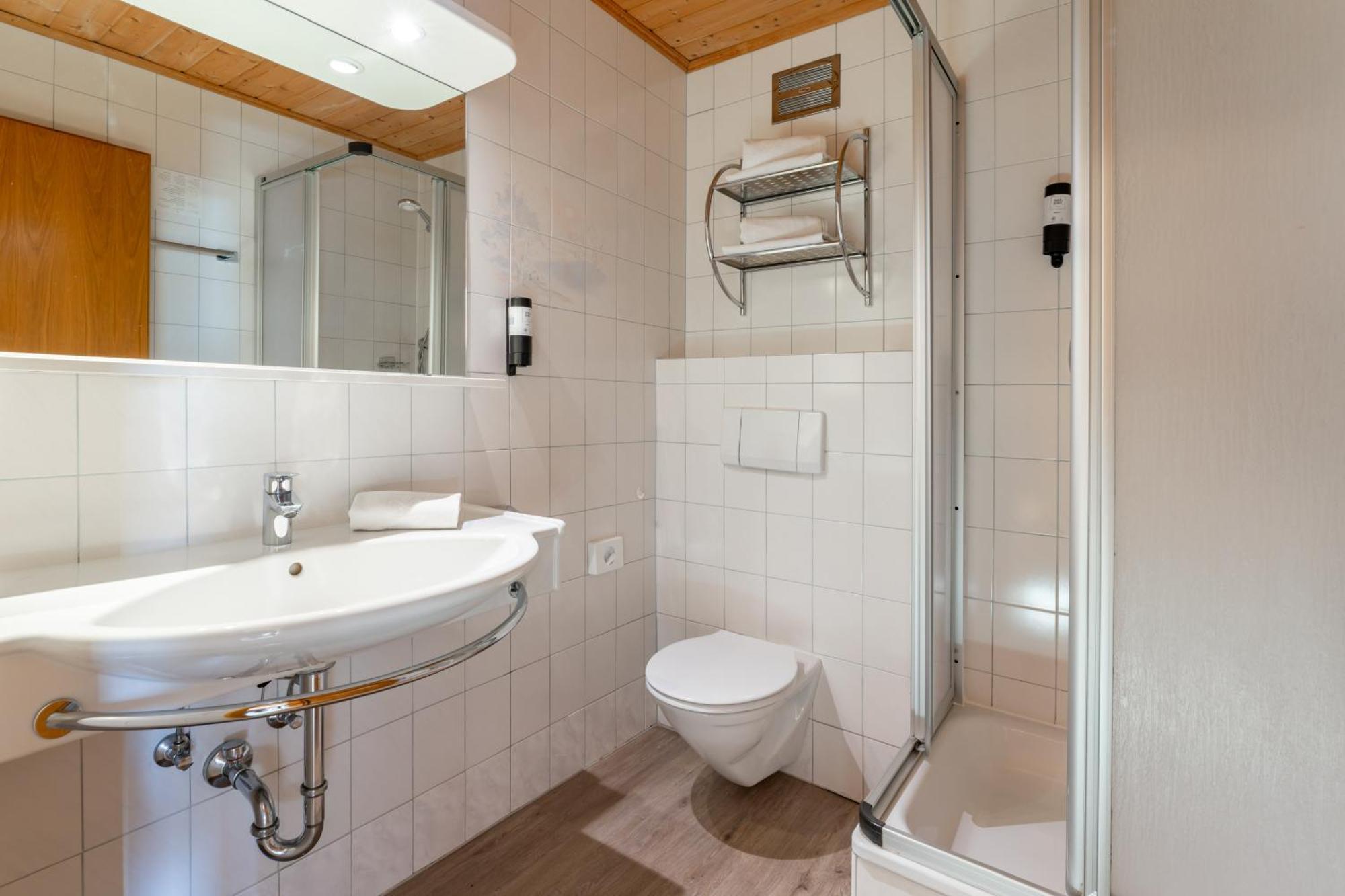 Standard Double Room,1656222544:JPEG