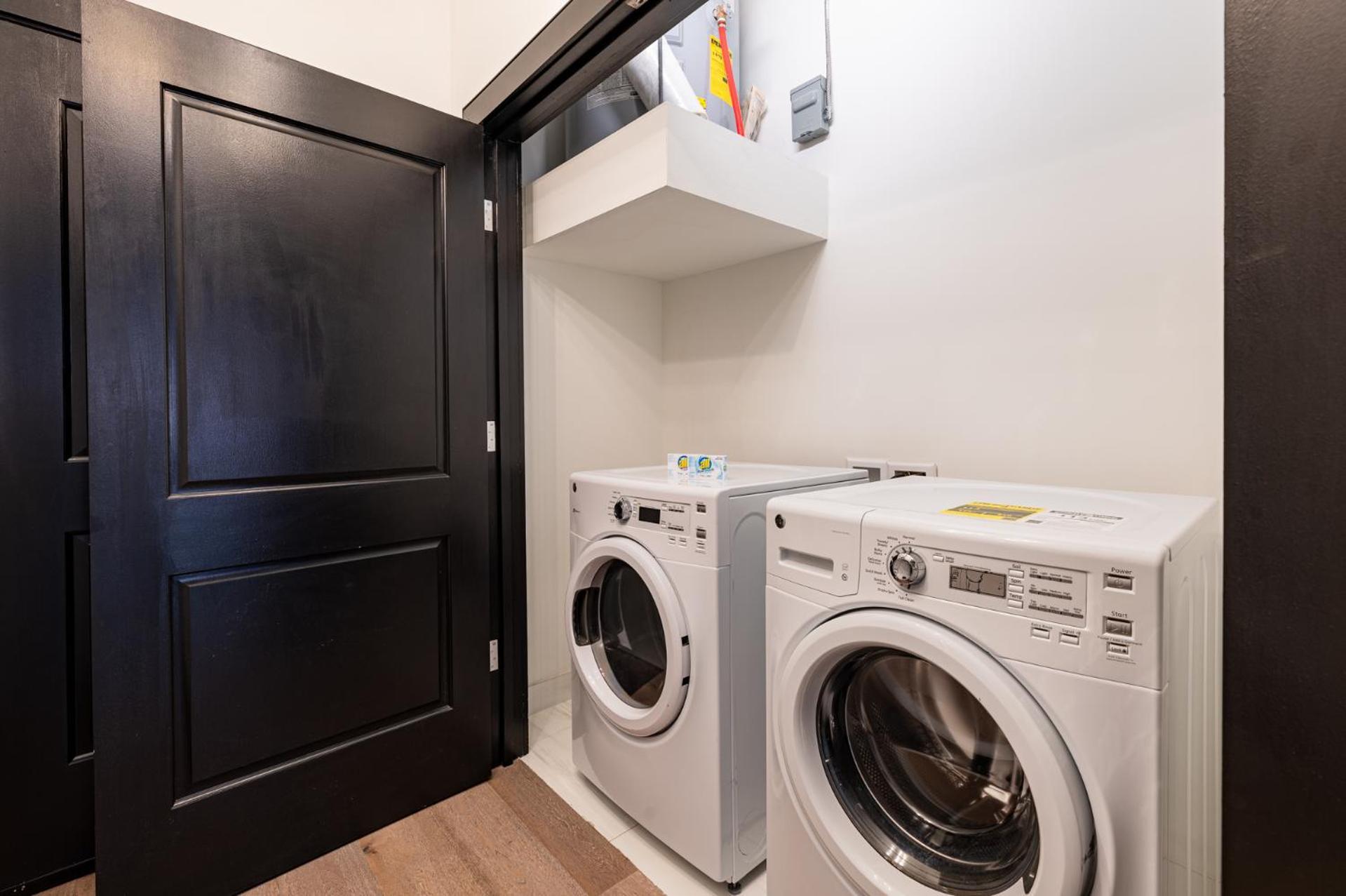 Two Bedroom Terrace Access Apartment