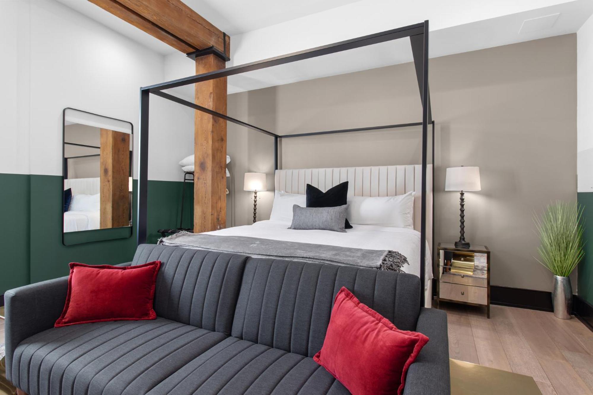 Studio Apartment