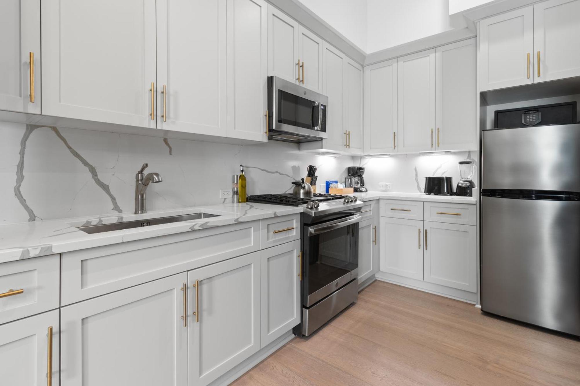 Studio Apartment