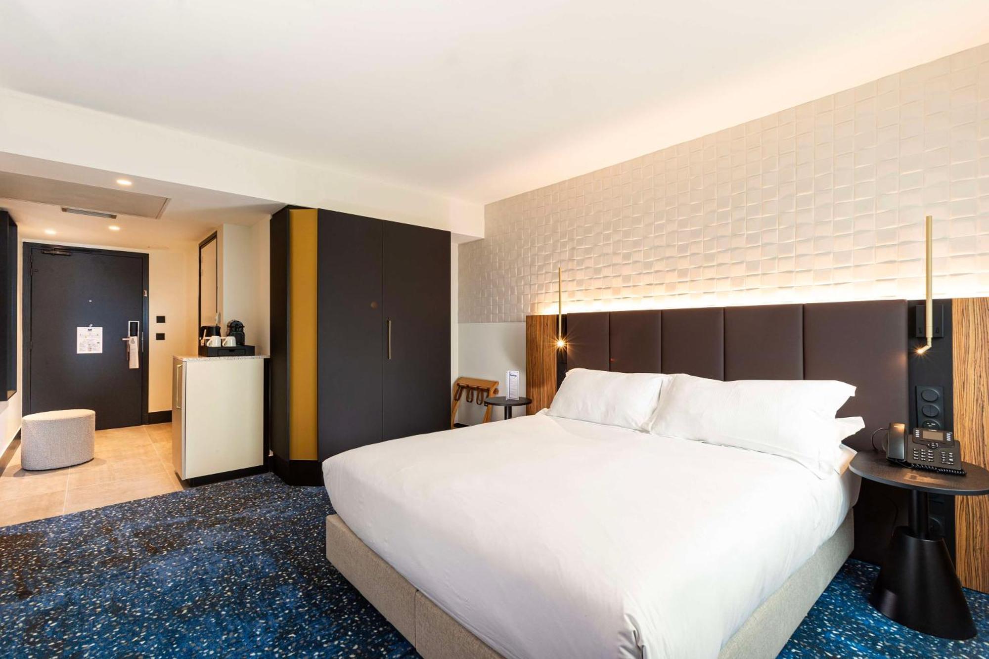 Executive King Room,1657134490:JPEG