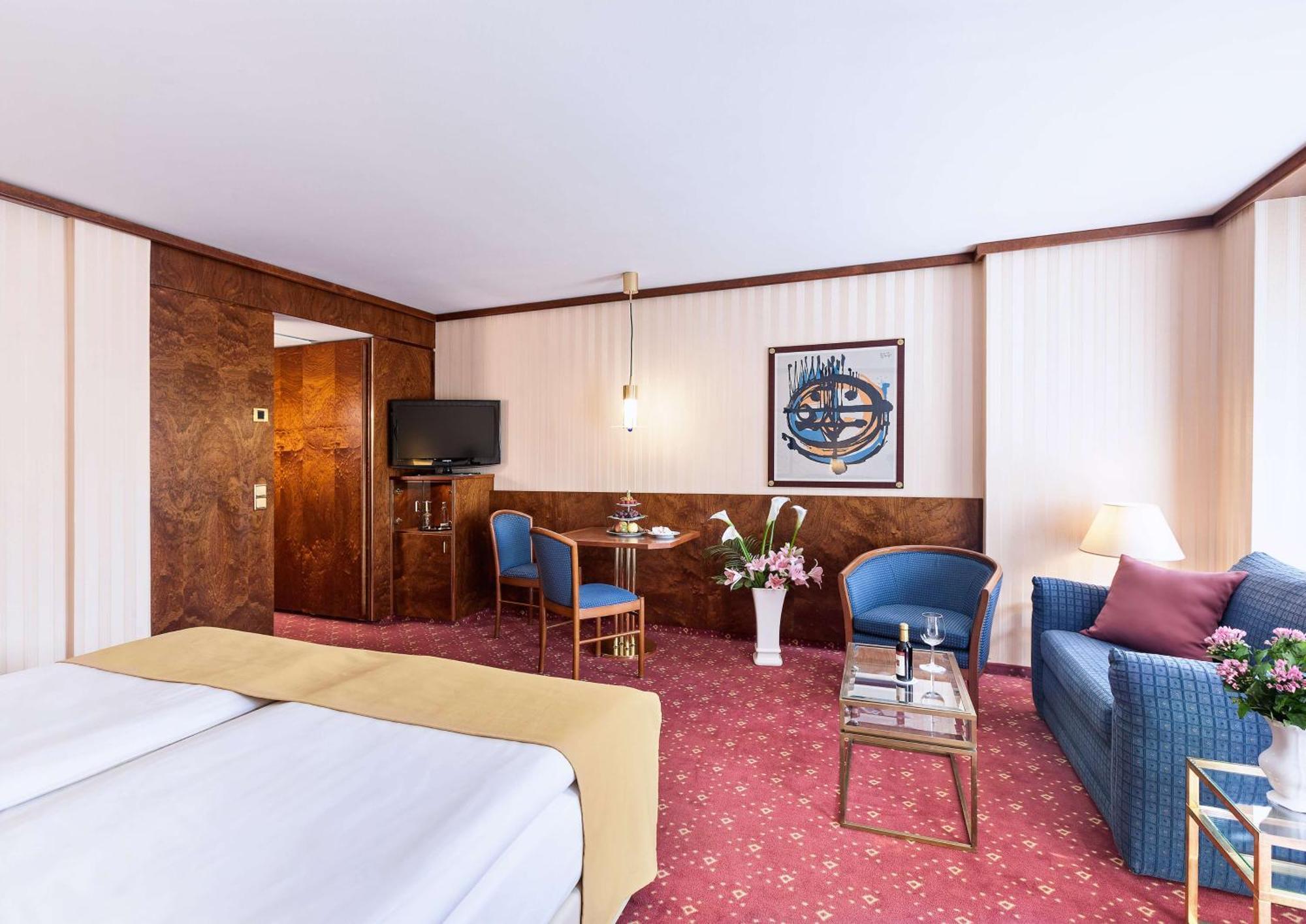 Superior Double Room,1657135281:JPEG