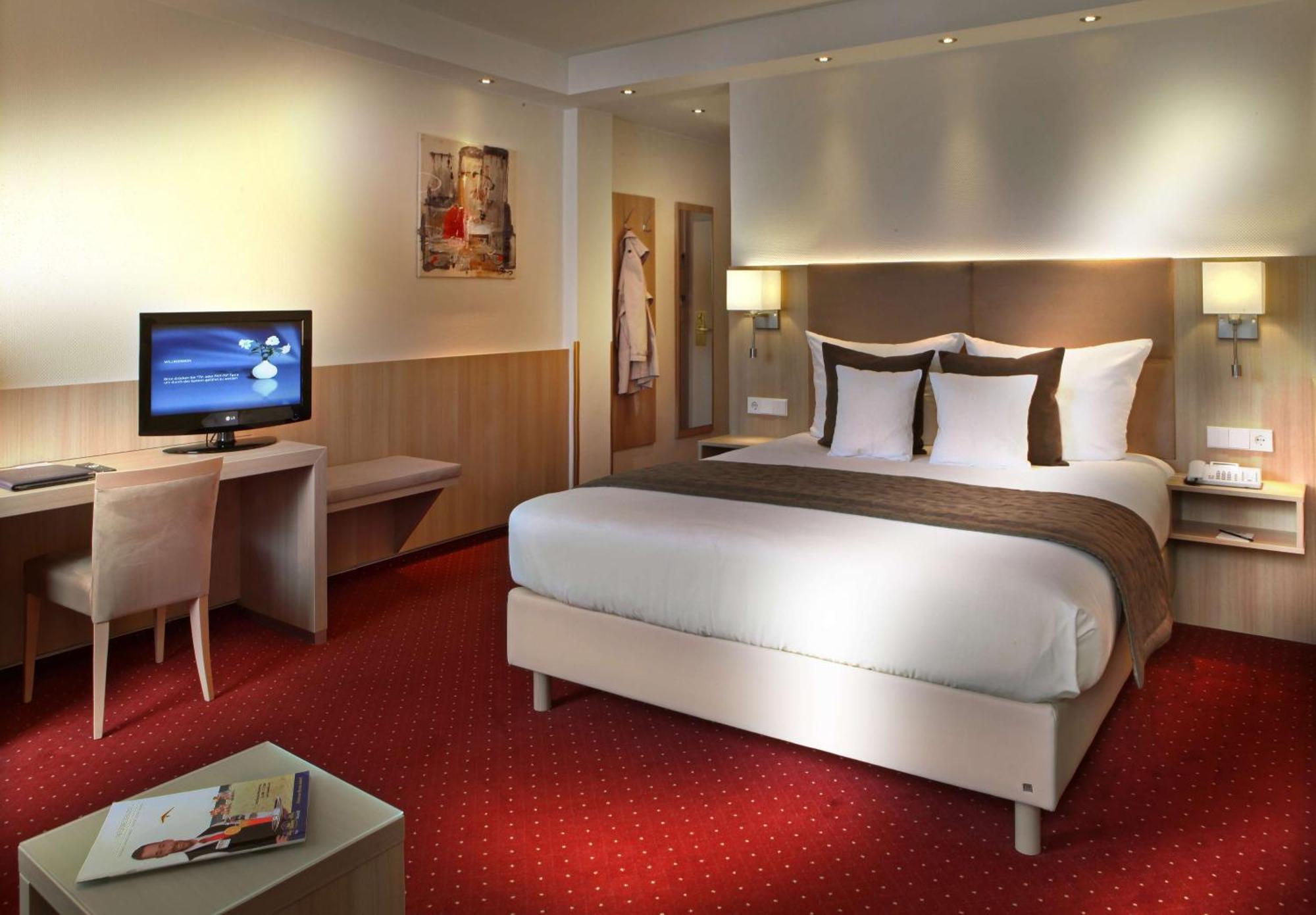 Large Comfort Double Room,1742569922:JPEG