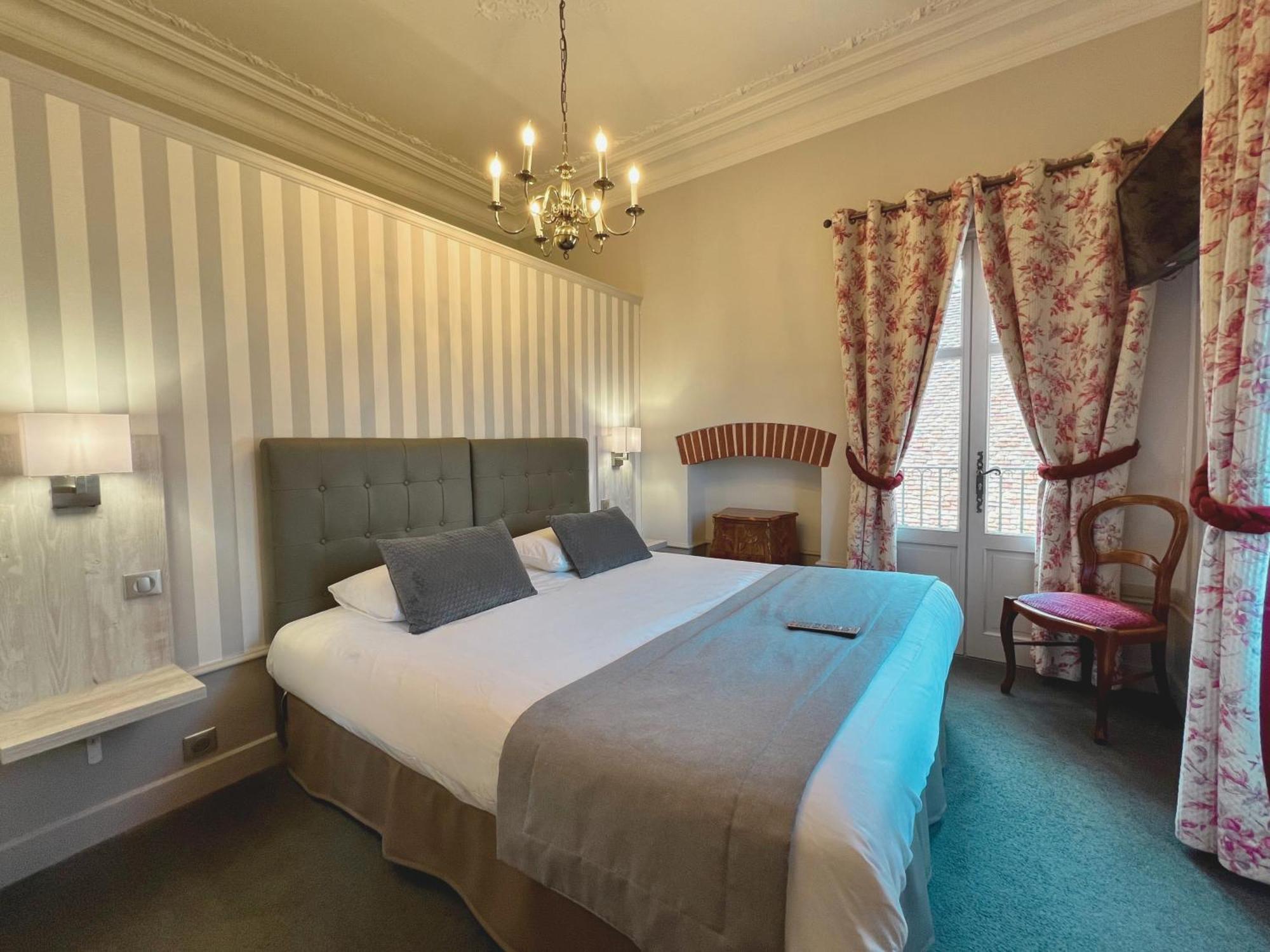Castle Suite