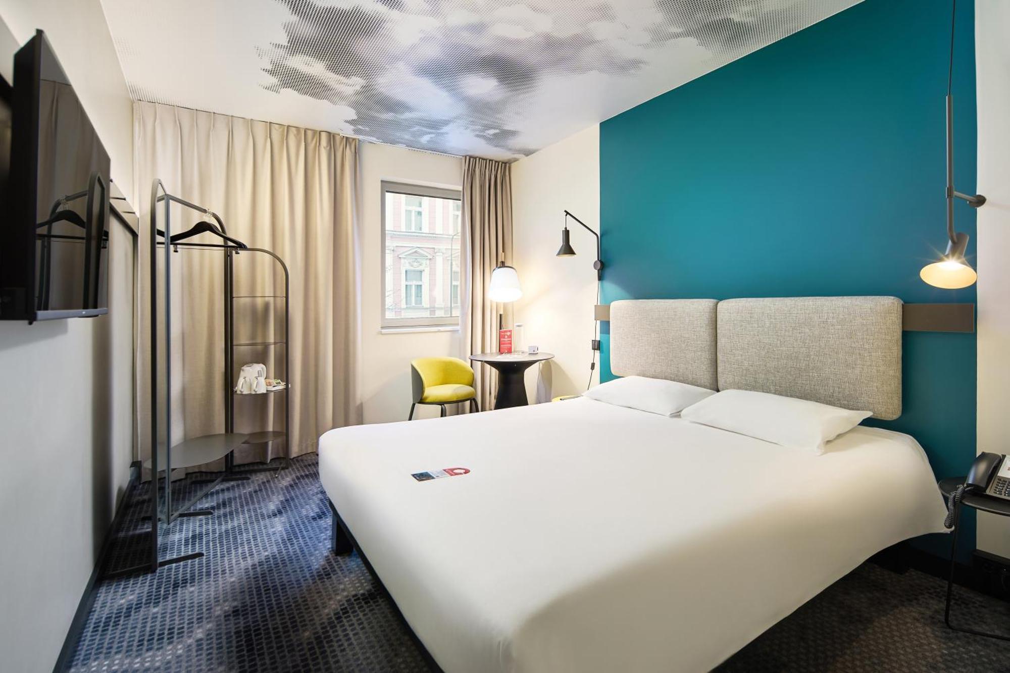 Superior Double Room,1742579928:JPEG